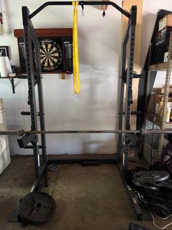 SQUAT RACK