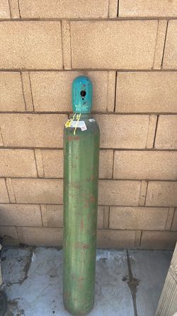 Oxygen bottle