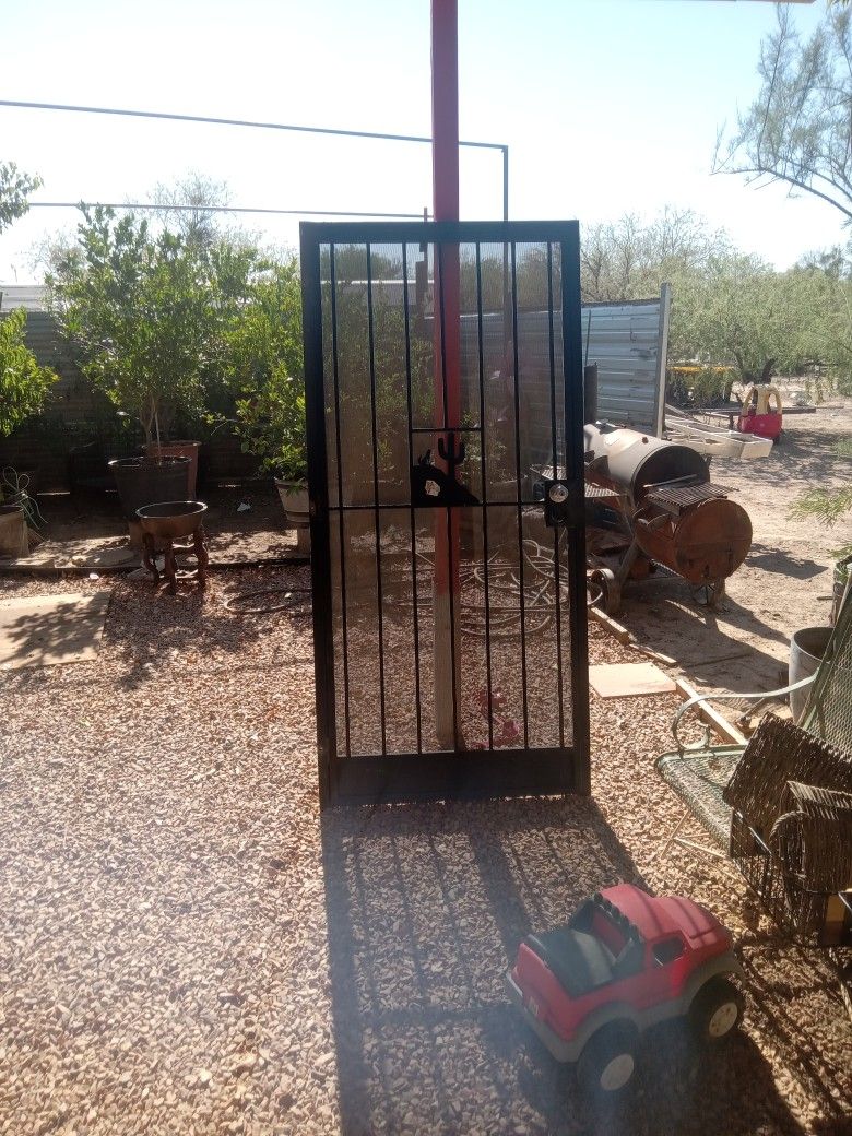 Screen Door