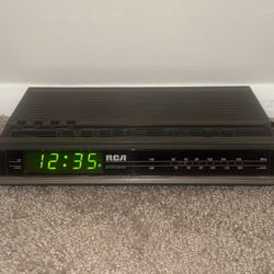 Vintage 1980s Alarm Clock Radio RCA Model RP-3650 2 Wake Times Tested & Working!