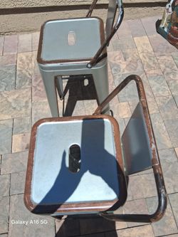 Metal bar stool or pub stools