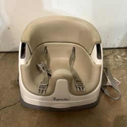 Ingenuity Baby Base 2-in-1 Booster Feeding and Floor Seat. 