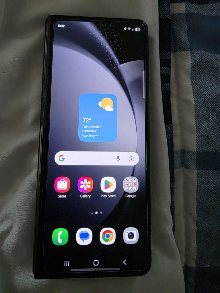 Samsung Galaxy Z Fold 5