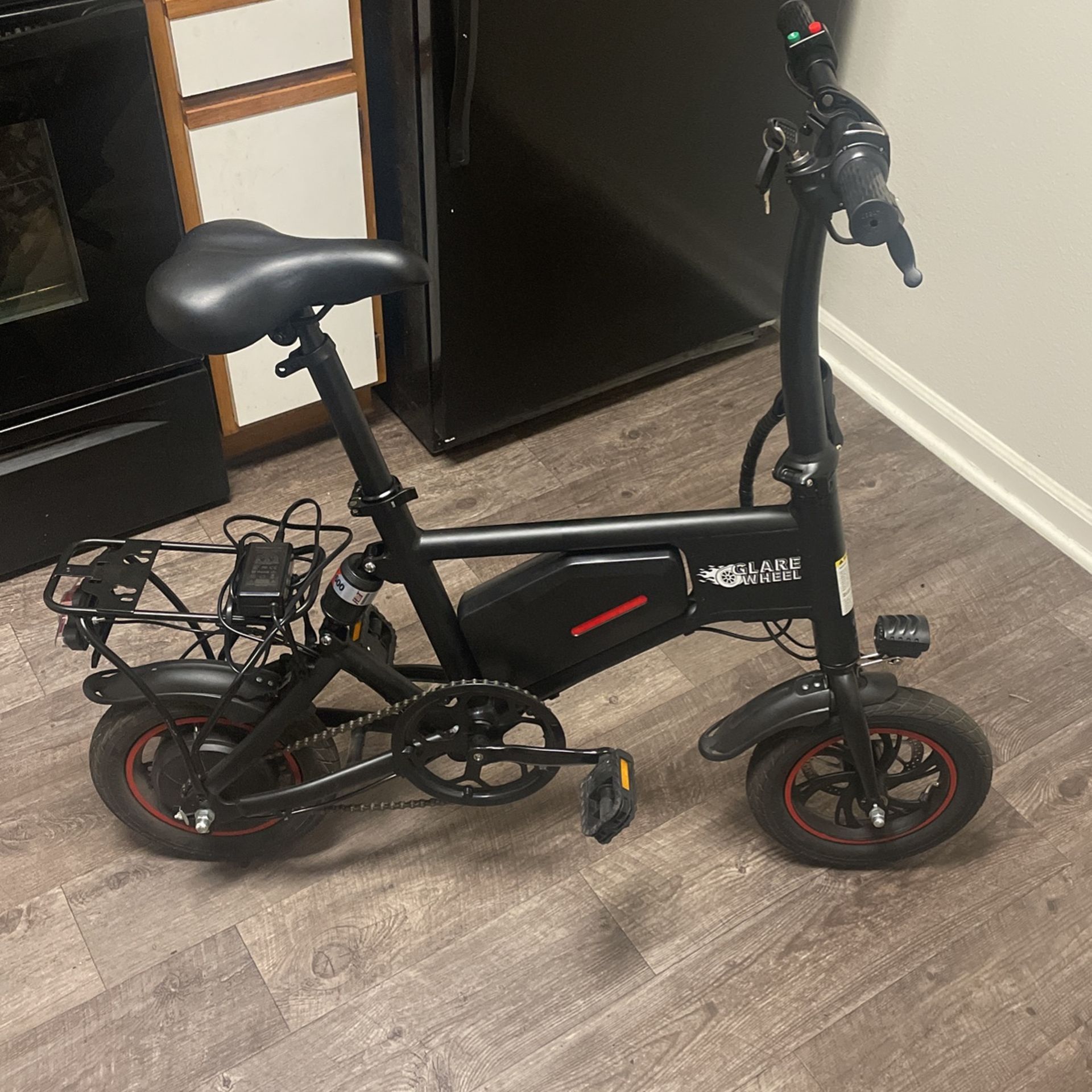 Black An Red Glare Wheel Electric Bike for Sale in Jacksonville, FL