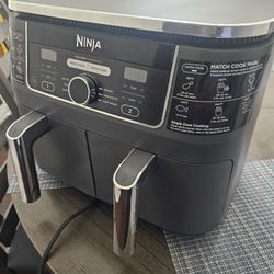 Ninja  2-Basket Air Fryer with DualZone 