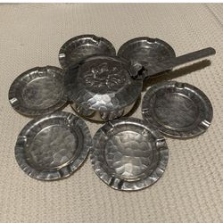 Vintage Hammered Aluminum Nesting Ashtrays in Silent Butler