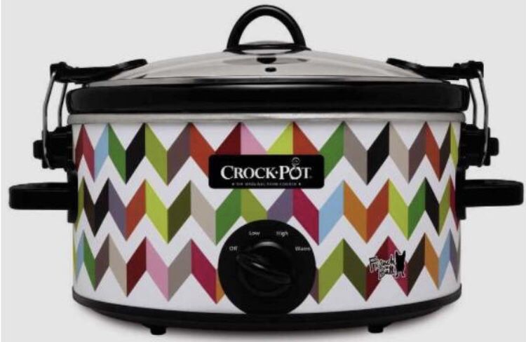 Medium Size Crockpot for Sale in Bedford, TX - OfferUp