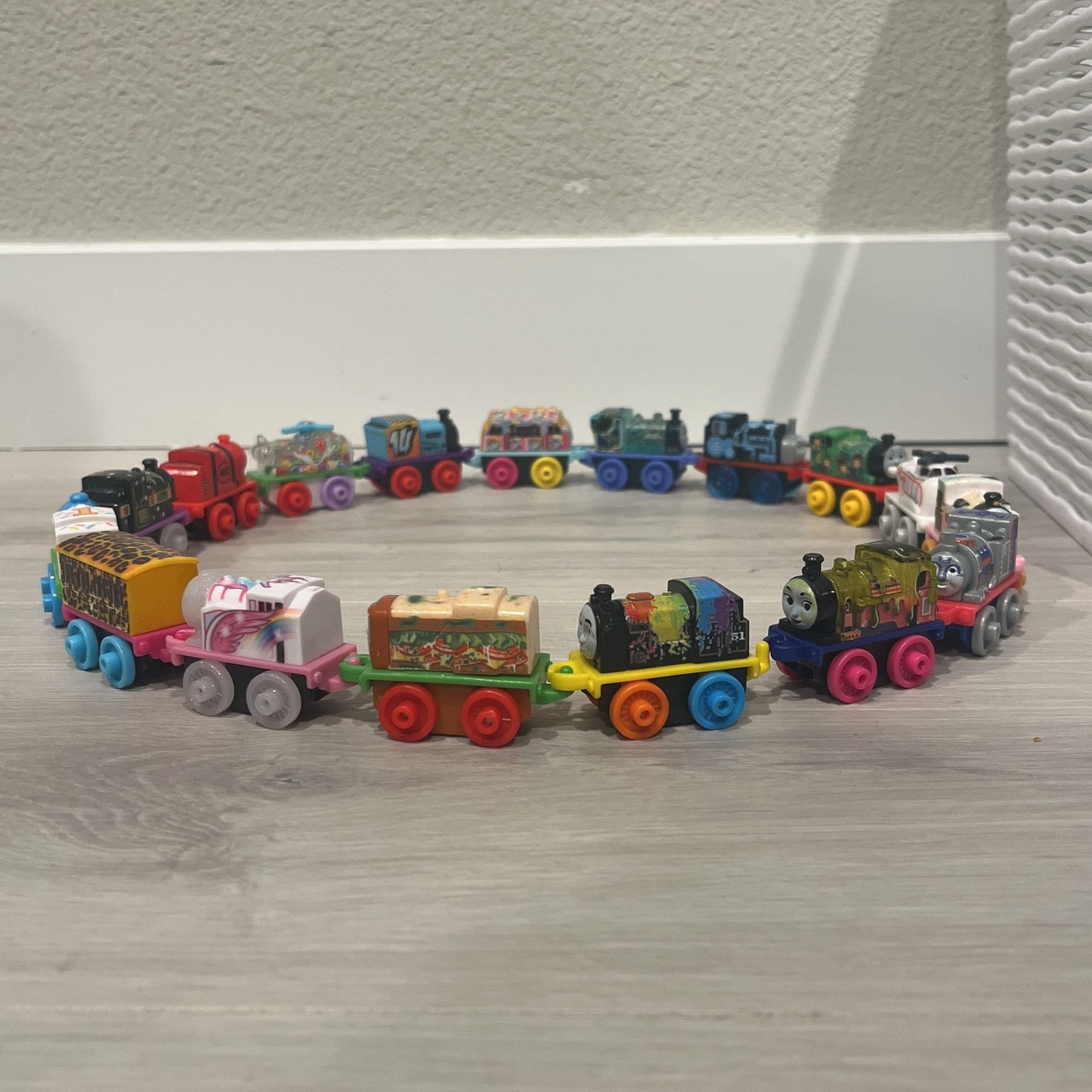 Thomas and Friends MINIS