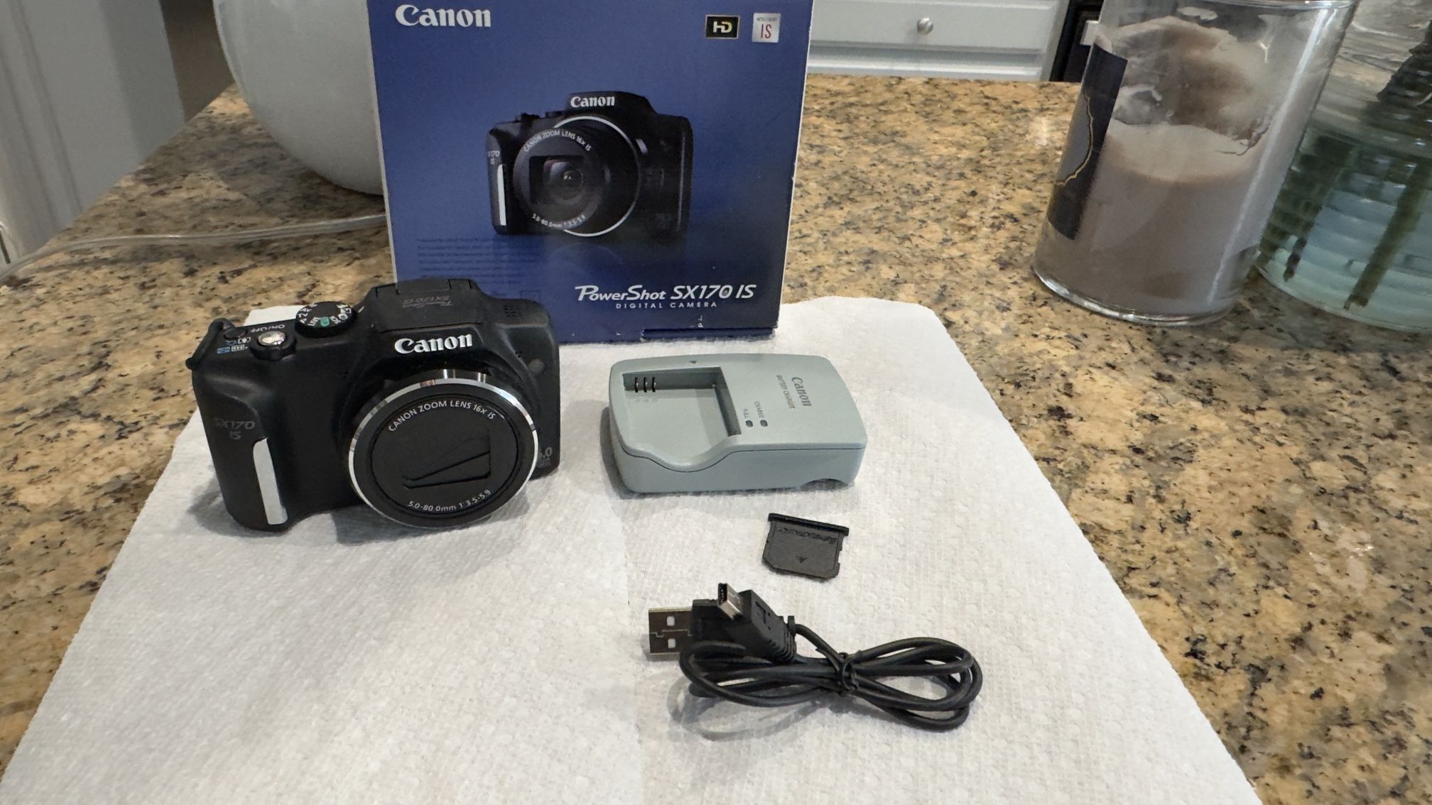 Canon PowerShot SX170 IS 16.0MP Digital Camera - Black