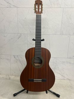 Cordoba Protege  Estudio Nylon String Acoustic  Guitar (PO1019155) -Like New Condition