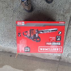 18 inch Craftsman Chainsaw New Gas powered