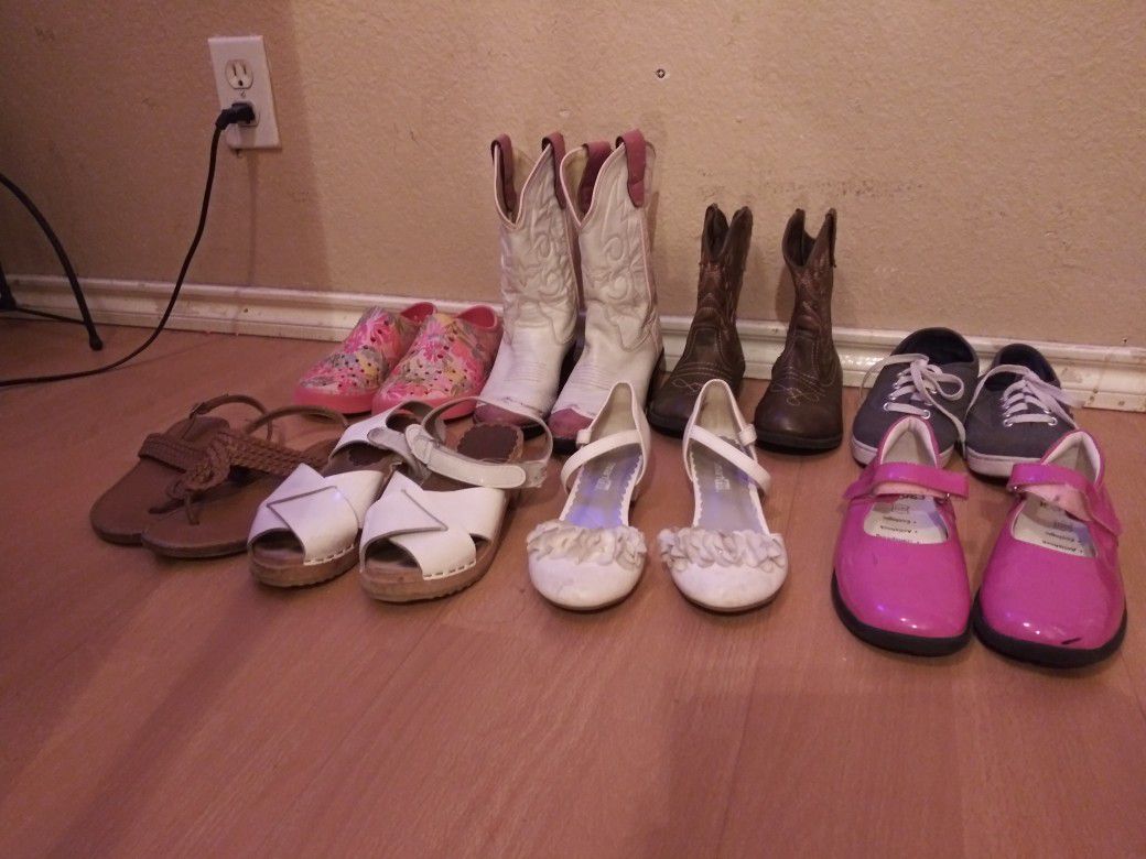 Girls shoes and boots