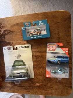 3 cars in original packaging - Matchbox and M2