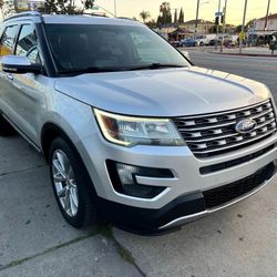 2016 Ford Explorer XLT 