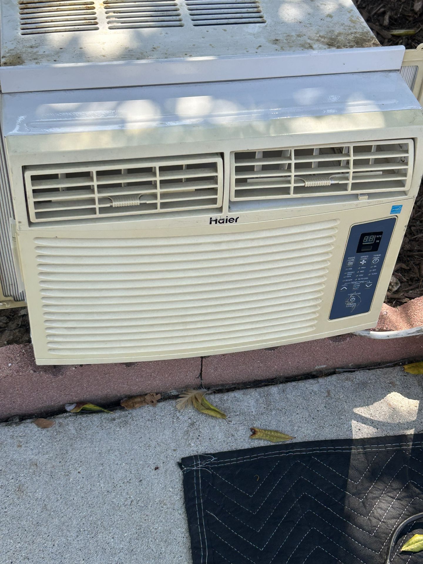 Window Air Conditioner