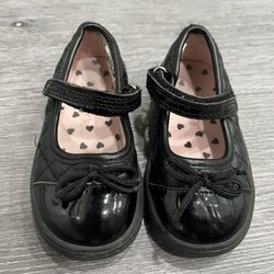 Carters Black Mary Jane Size 6 