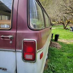 Dodge B300 15 Passenger Van 1979