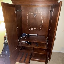 Entertainment Cabinet and display