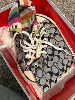 Coach Woman sneakers 7.5