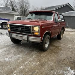 84 Bronco Manual 4x4 Daily Drivable 