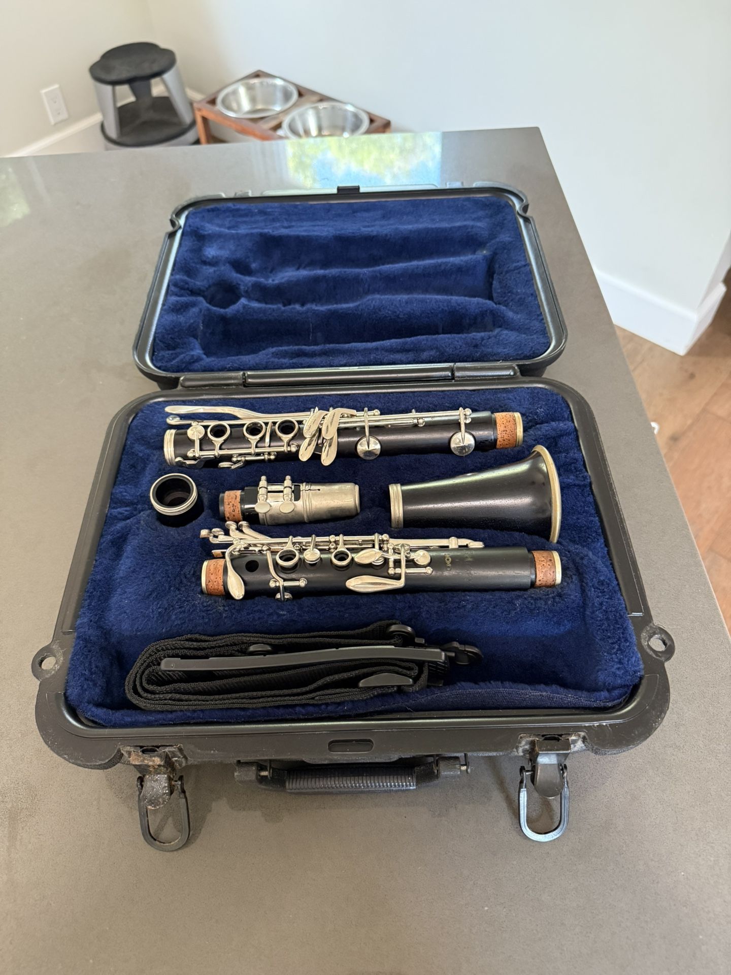Selmer USA 100 Clarinet