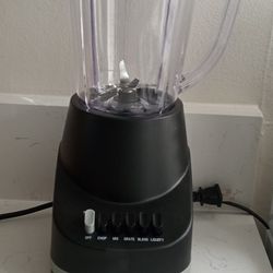 New Walmart Blender -- Never Used 