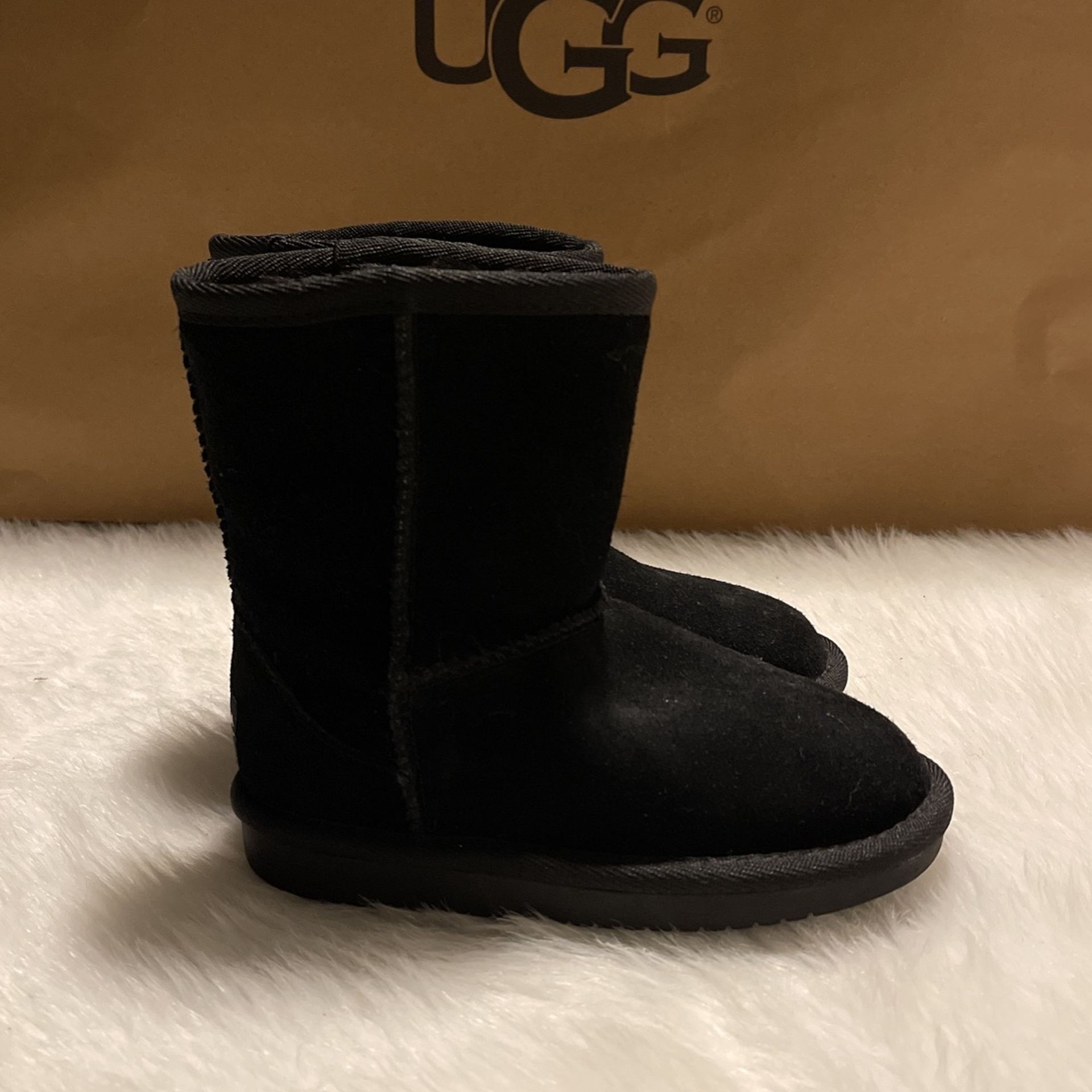 TODDLER SIZE 10 & 11 KOOLABURRA BY UGG BOOT NEW