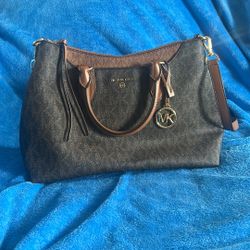 Micheal Kors Bag