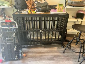 XL Dog crate