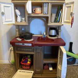 Toddler Kitchen 