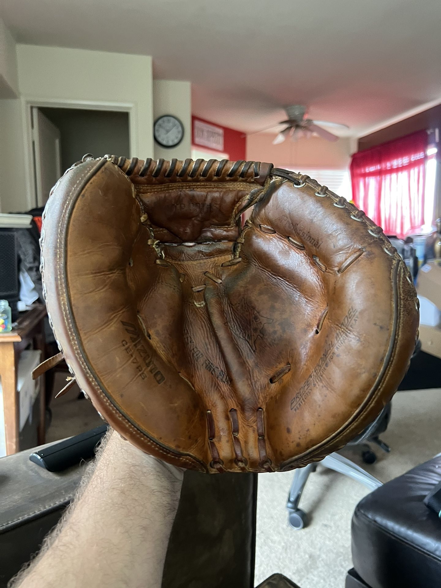 Vintage Baseball Catchers Mitt Adult Catcher’s Glove Mizuno world Cup Pro Model
