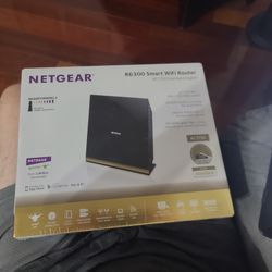 New In Box Netgear R6300 SMART WIFI ROUTER 