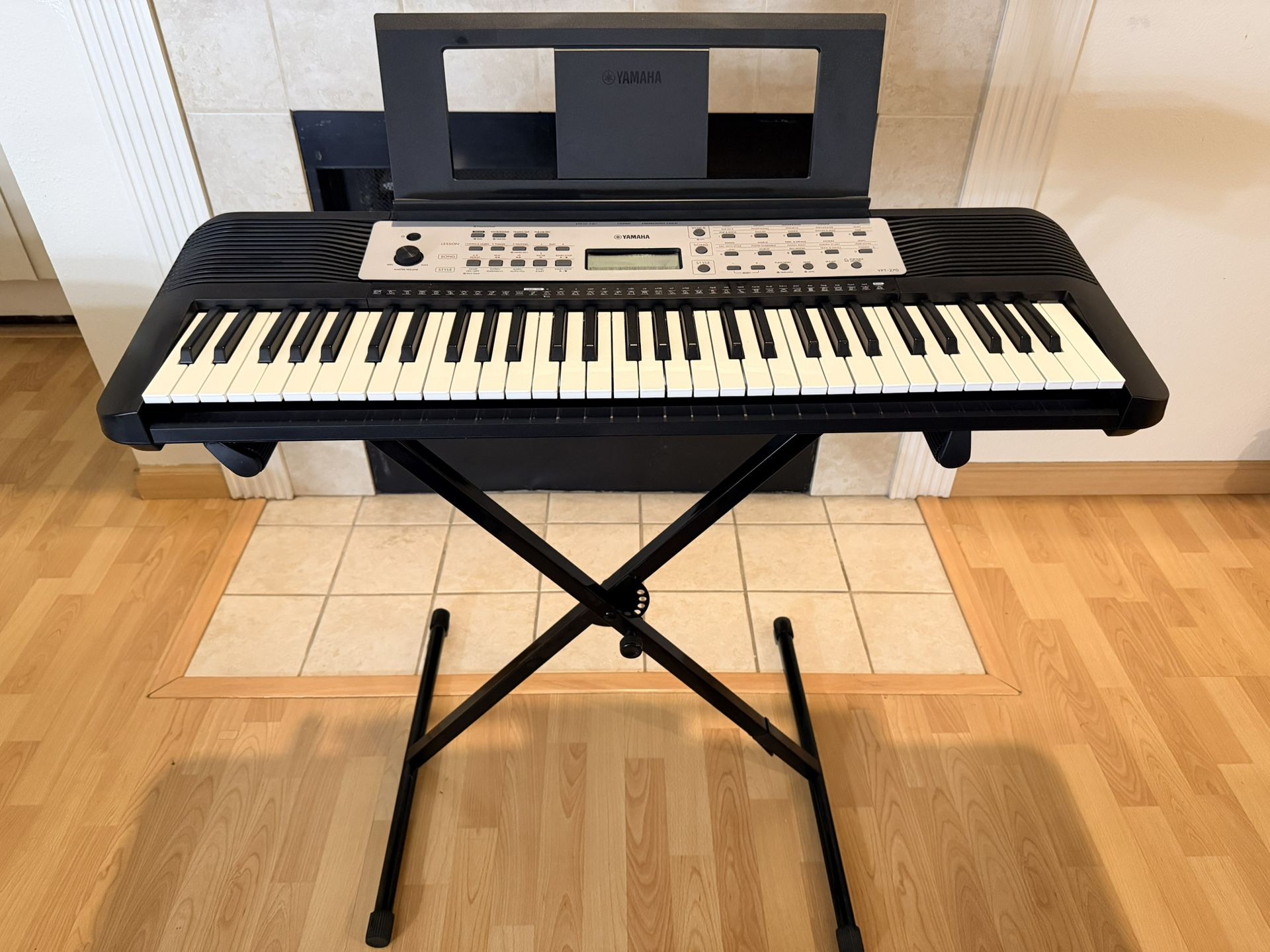 Yamaha YPT-270 61 Key Keyboard, Adapter With Piano Stand