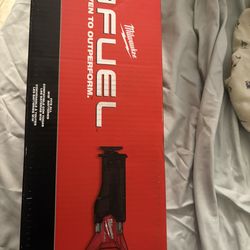 Milwaukee Sawzall Reciprocating Saw M18 2821-20 Cordless M18 Fuel Tool Only