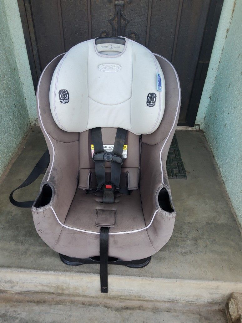 Graco Car Seat Expiration 2031 Stained &Faded