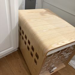 Fable dog crate size small