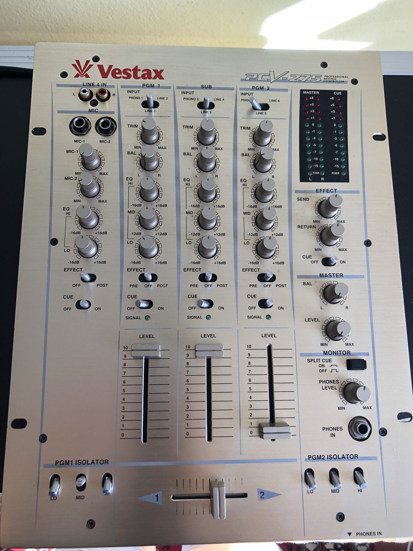 DJ Mixer - Vestax - PCV-275 for Sale in Los Angeles, CA - OfferUp