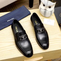Prada Men’s Leather Shoes With Box 2026 New 
