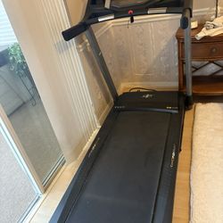 Nordic track Treadmill