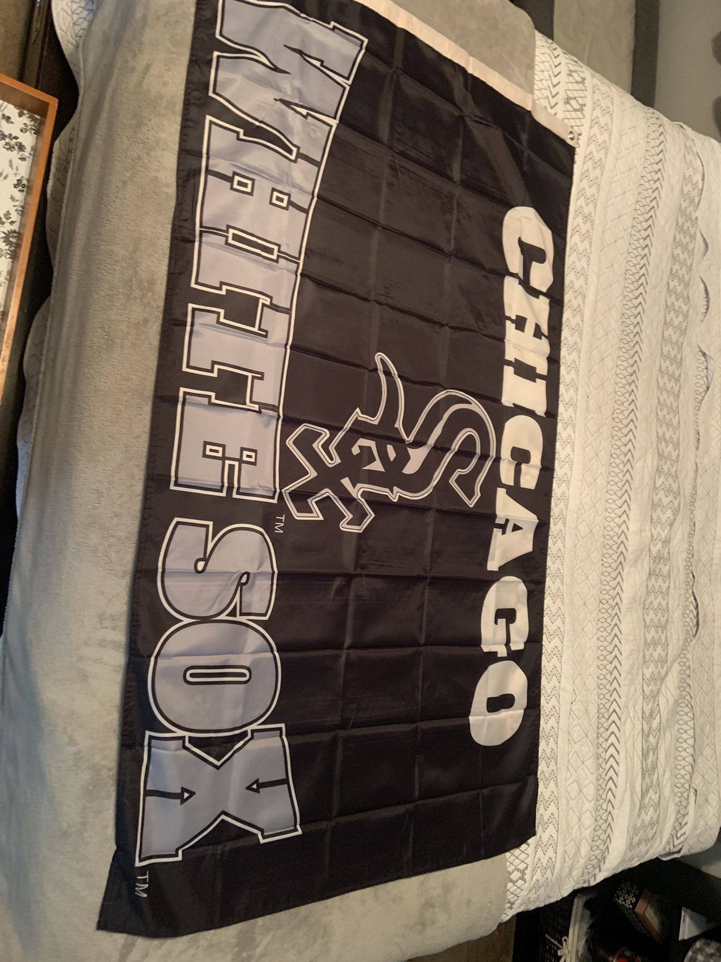Chicago White Socks Flag