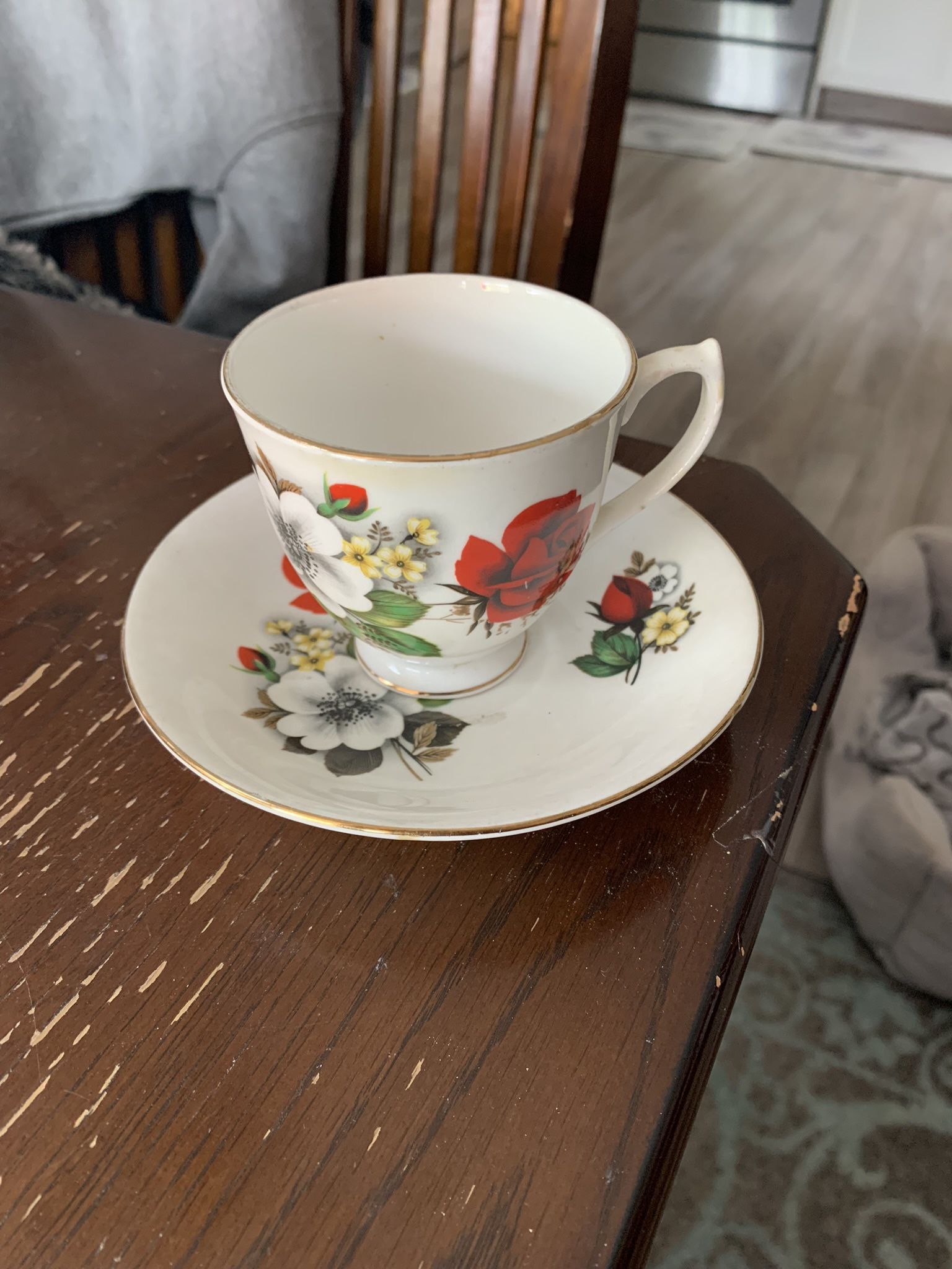 Rare Vintage Elizabethan England Rose Tea Cup and Saucer