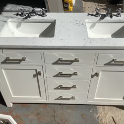 Modern Vanity 54 Inches With 4 Inch Backsplash 