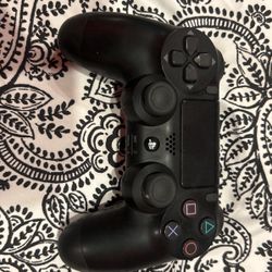PS4 Controller 