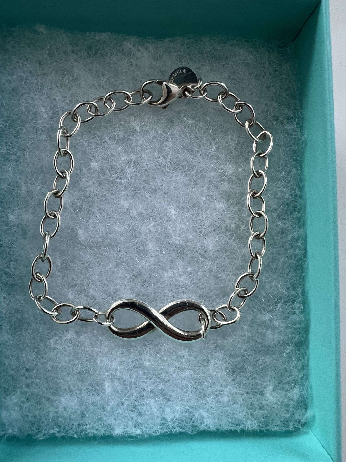 Tiffany Bracelet Infinity Brand New With Box And Receipt