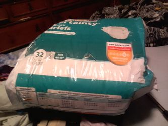 certainty 32 large diapers