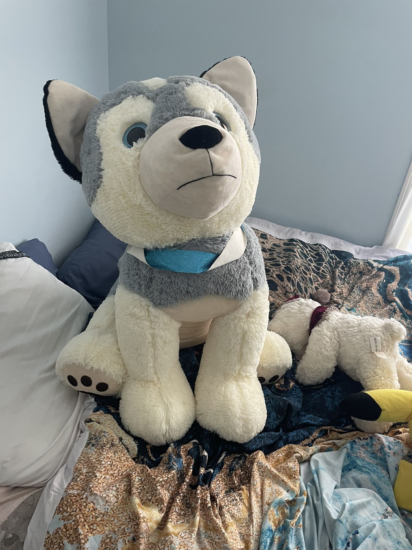 Stuffed Husky Carnival Plush