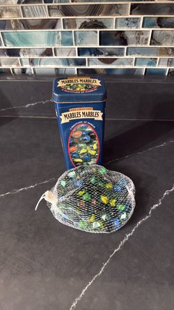 Kids Collection Marbles 100 colorful marbles in tin 2001 Ages 6+