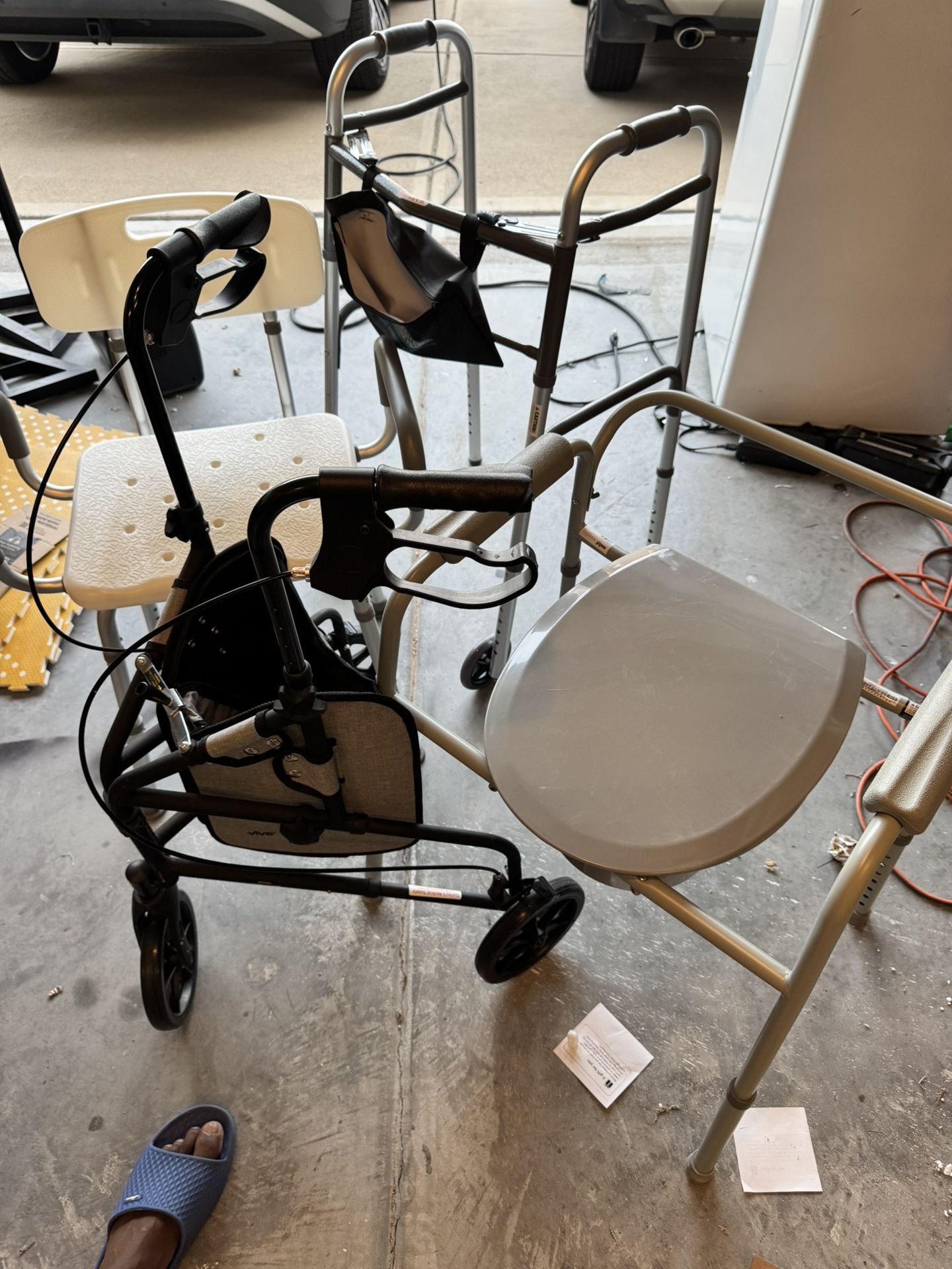 Walker, Shower Chair, Raised Toilet Seat - Post Op Kit