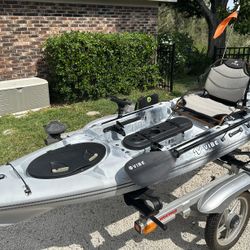 Vibe Sea Ghost 130 Fishing kayak