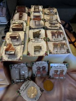 Doll House Furniture 
